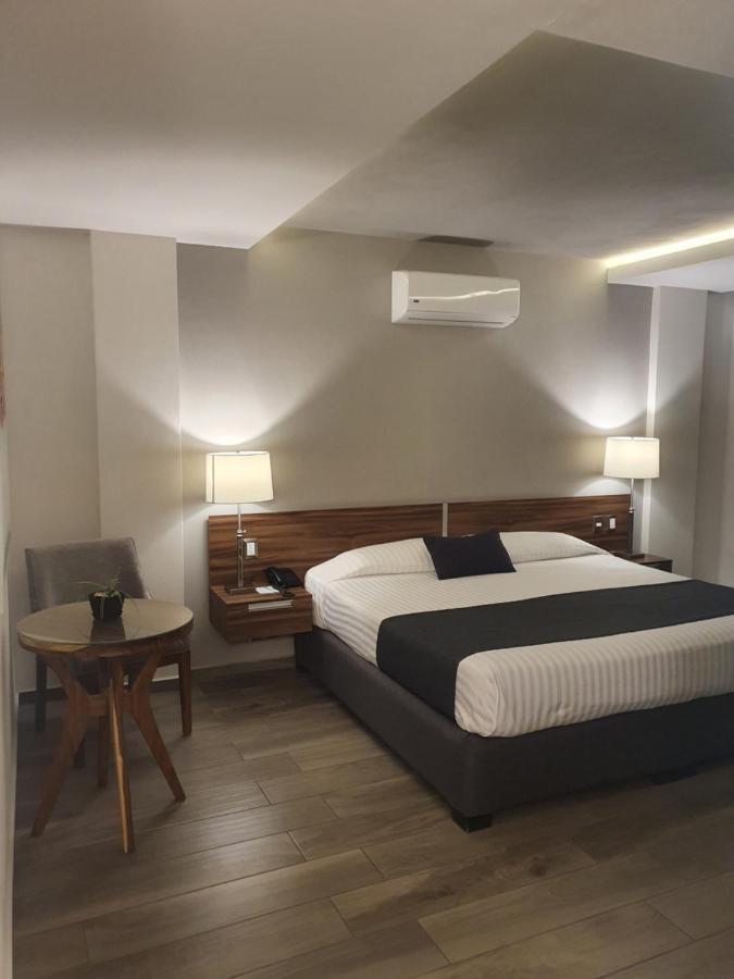 Estanza Hotel & Suites Morelia Kültér fotó