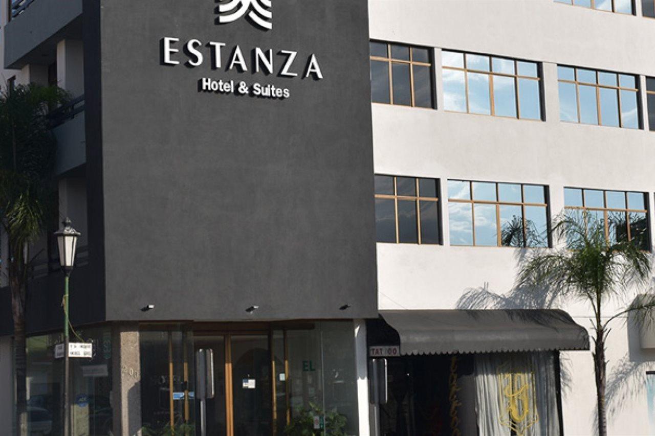 Estanza Hotel & Suites Morelia Kültér fotó