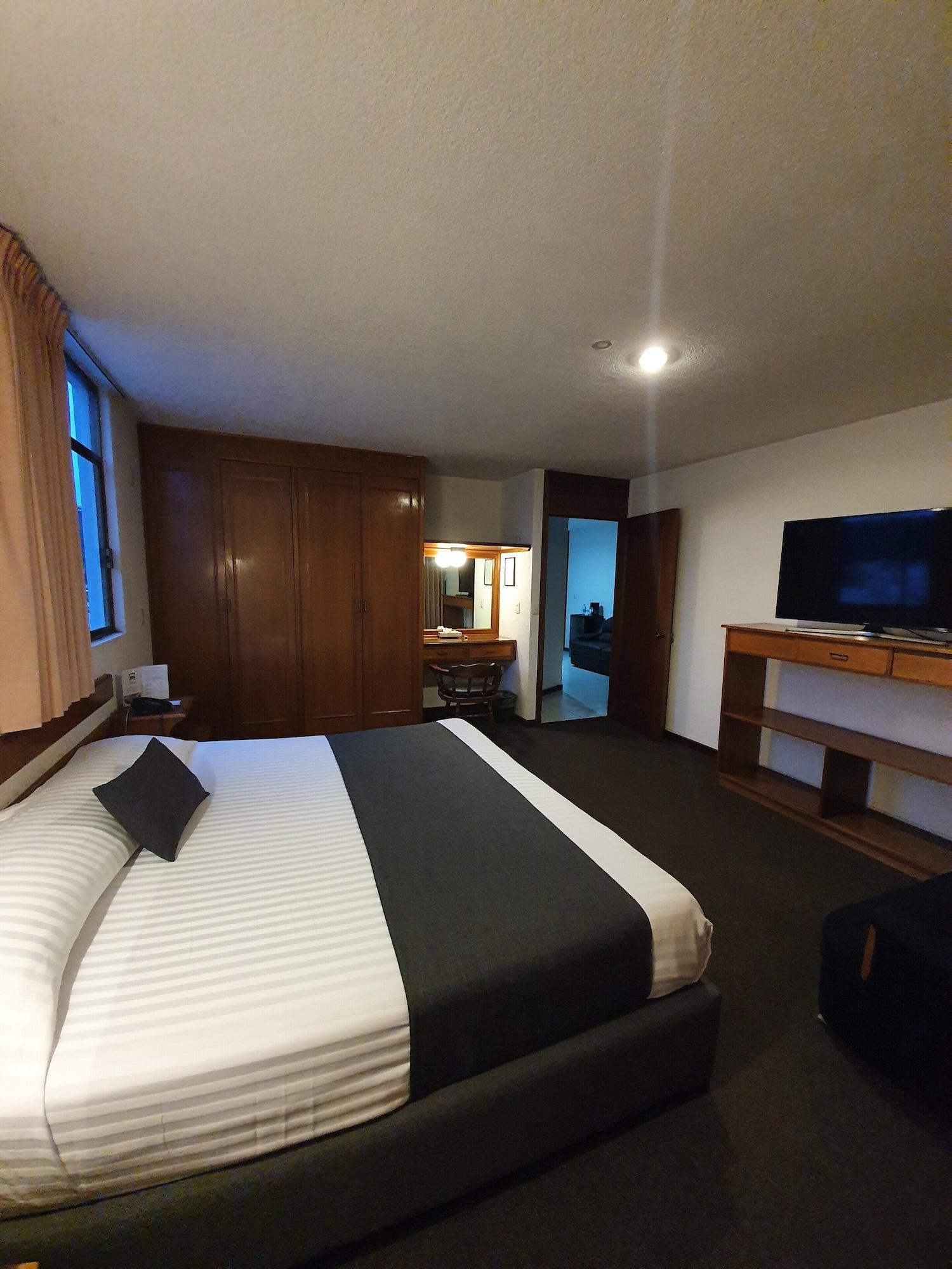 Estanza Hotel & Suites Morelia Kültér fotó