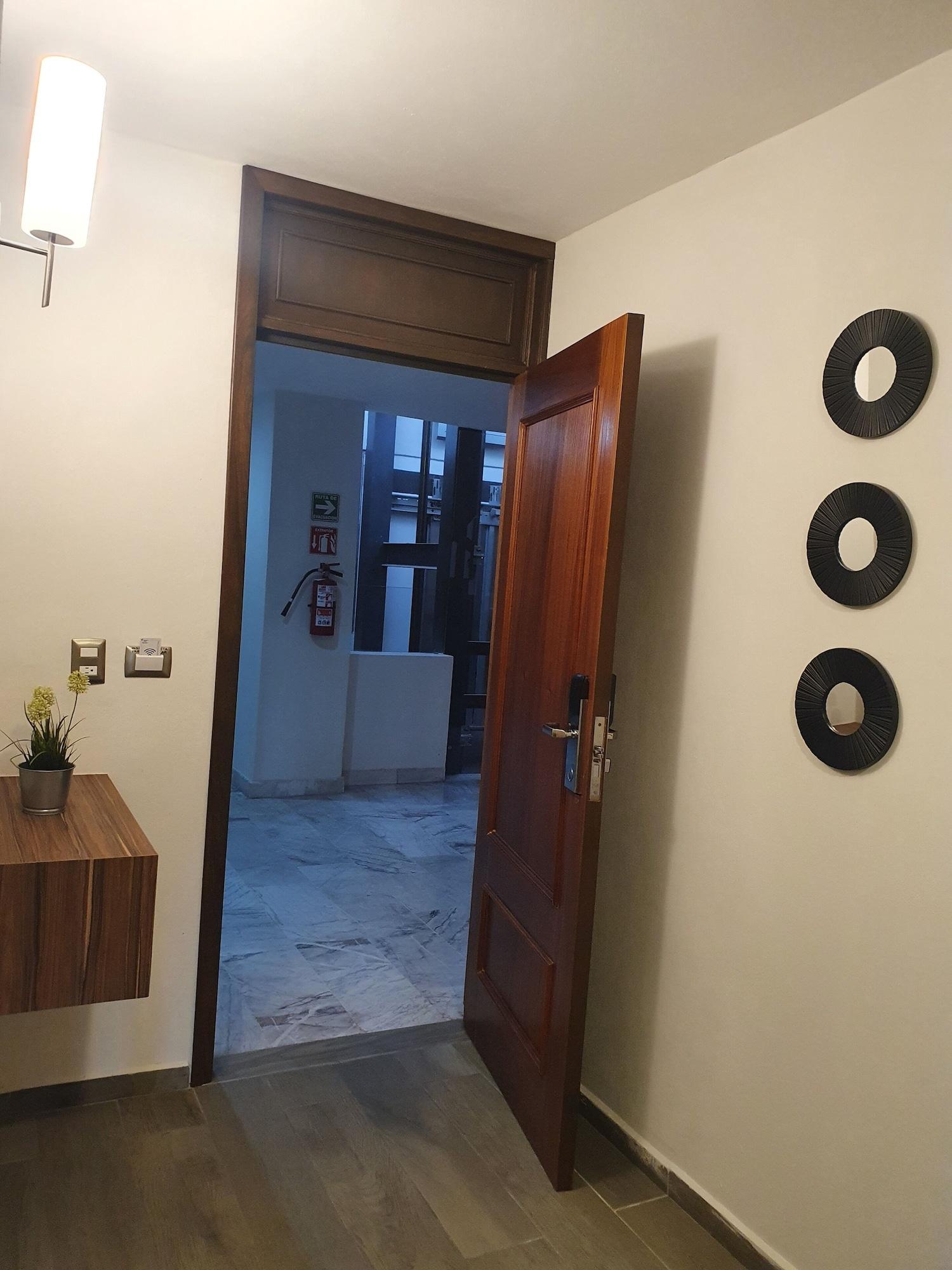 Estanza Hotel & Suites Morelia Kültér fotó