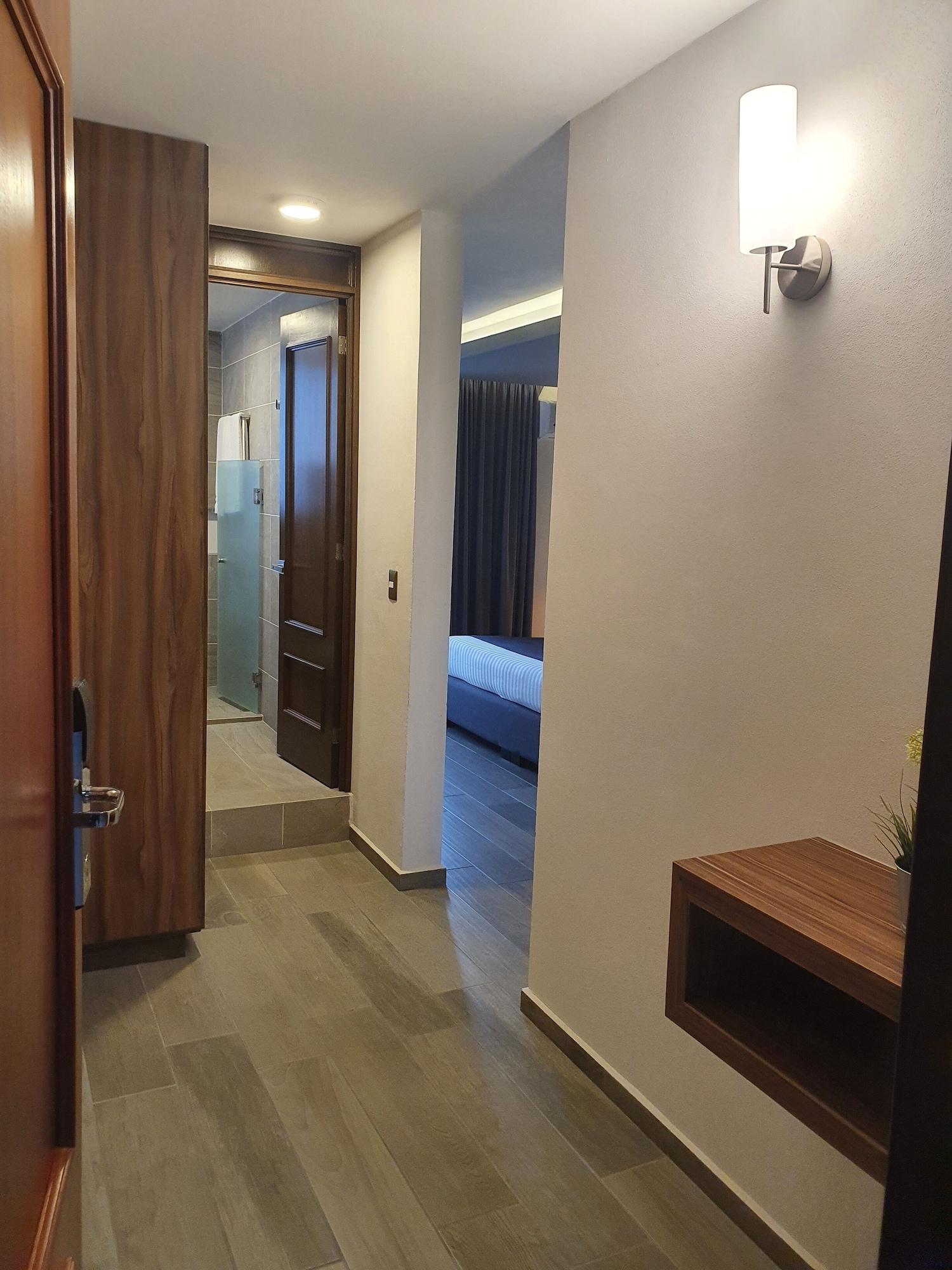 Estanza Hotel & Suites Morelia Kültér fotó