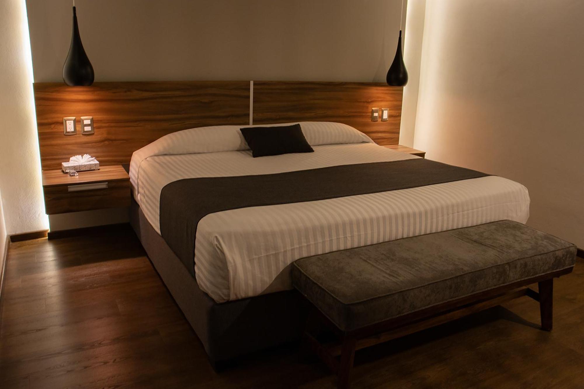 Estanza Hotel & Suites Morelia Kültér fotó